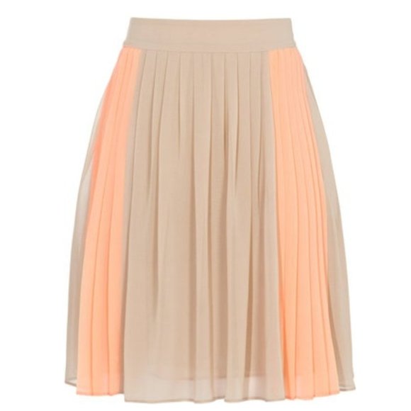 Reiss Dresses & Skirts - Reiss  Devon Pleated Colorblock Skirt Sz 6 Biege Peach